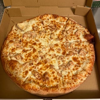 Alfredo Grilled Chicken White Pizza